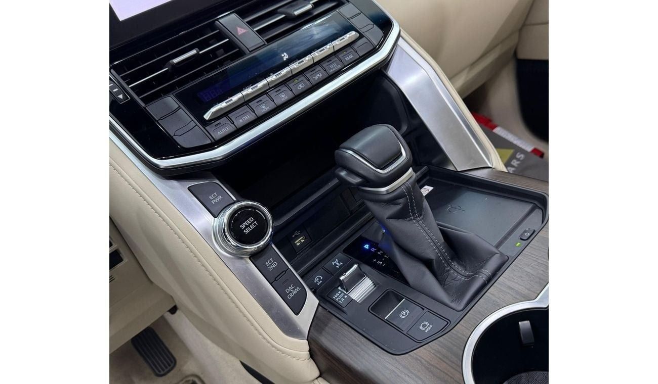 تويوتا لاند كروزر GXR 4.0L 2024 Toyota Land Cruiser GXR, June 2027 Toyota Warranty, Full Toyota Service History, Low K