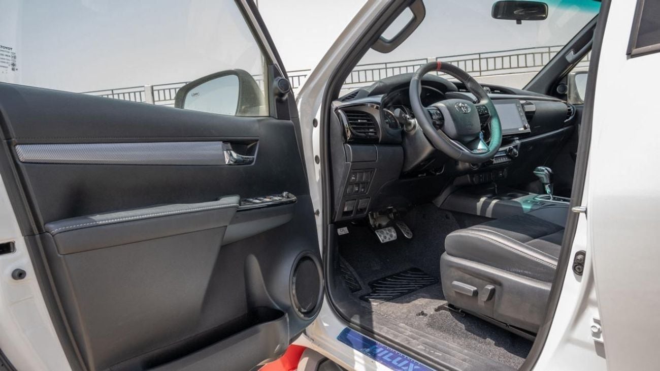Toyota Hilux GR Sport 4.0L