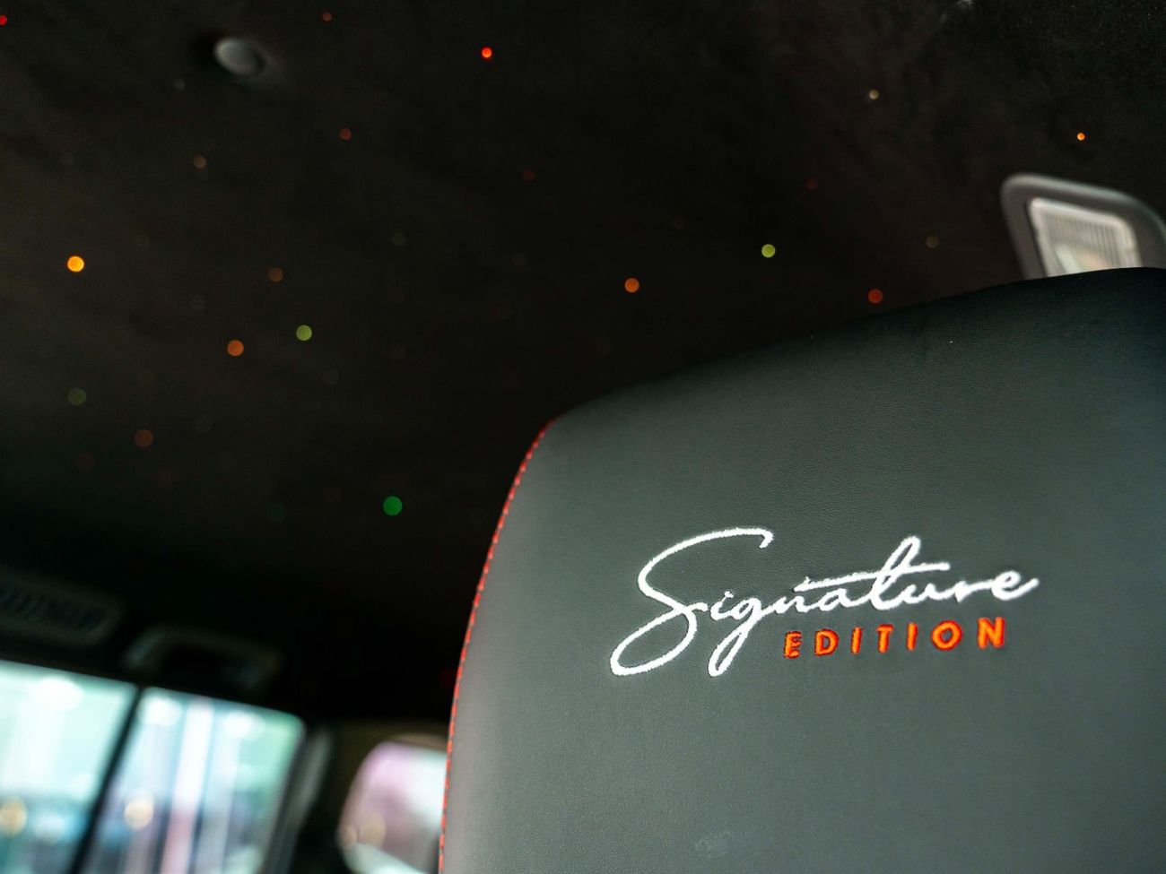 ميتسوبيشي باجيرو AED 1,730 PM • PAJERO 3.8 SIGNATURE EDITION • ONLY 25,000 KM • GCC SPECS • PRISTINE CONDITION