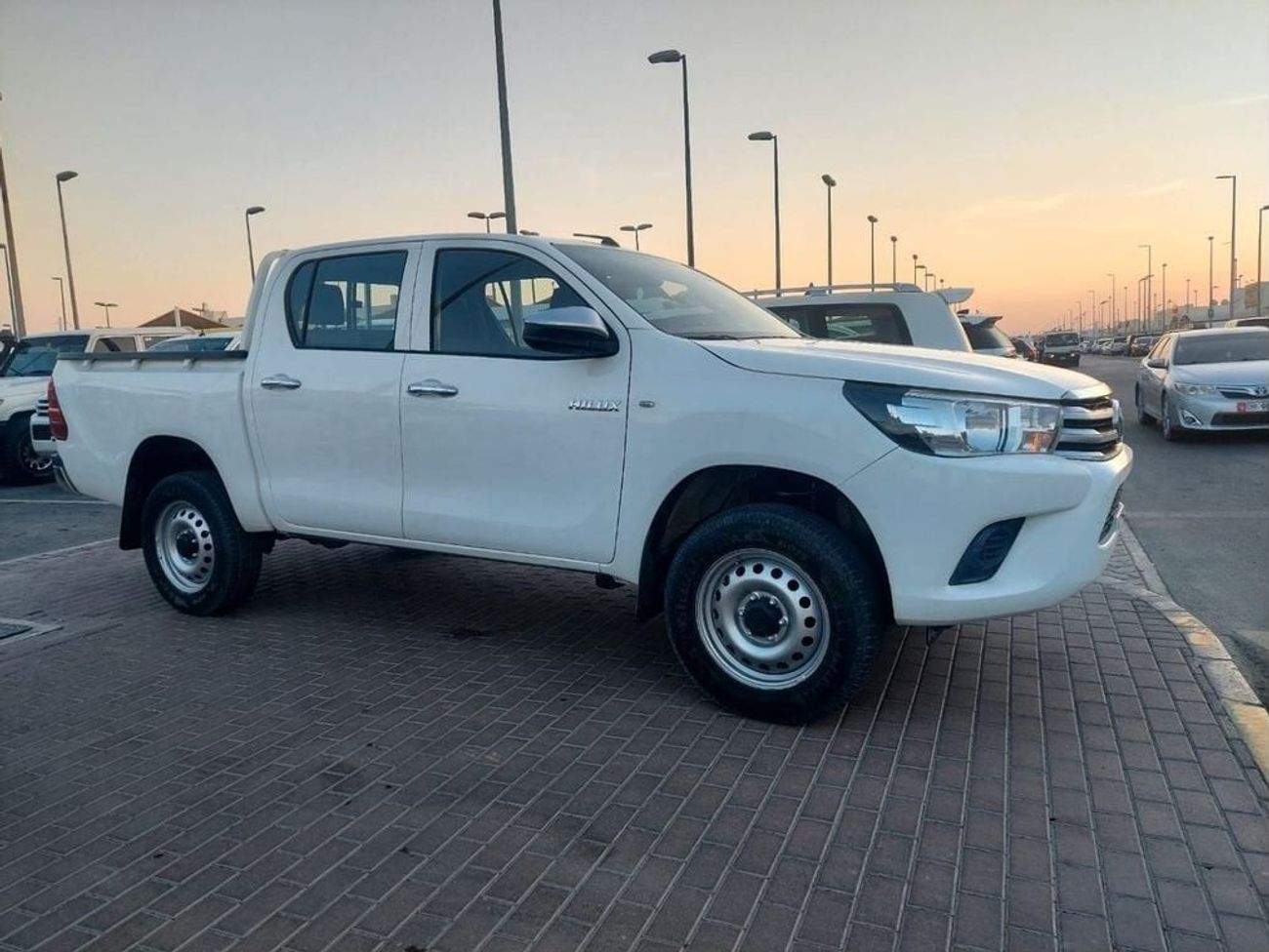 Toyota Hilux DC 2.4L 4WD DIESEL MANUAL TRANSMISSION