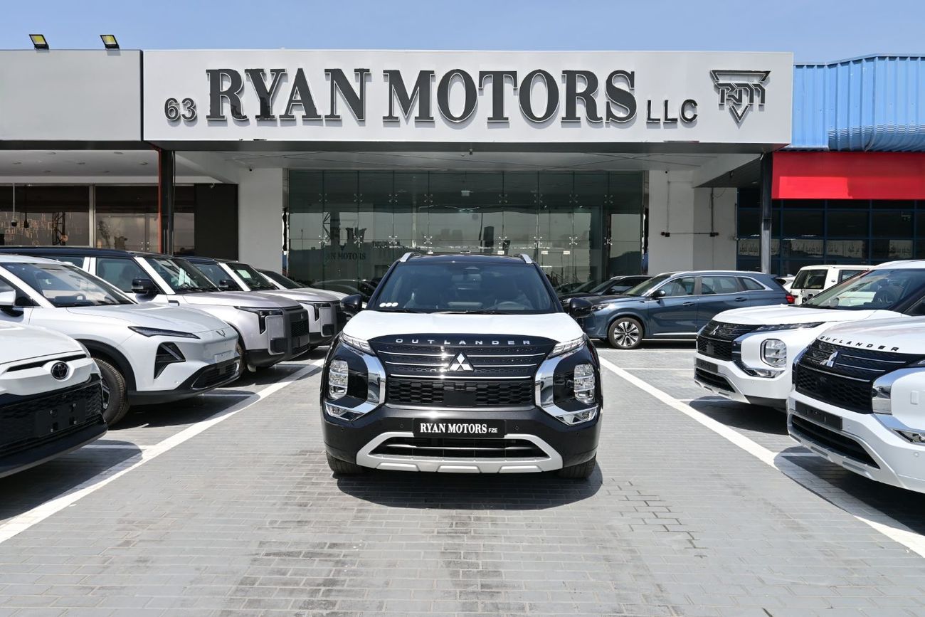 ميتسوبيشي آوتلاندر Mitsubishi Outlander P-Line 2.5L Petrol 4WD, Model 2025, Color Black