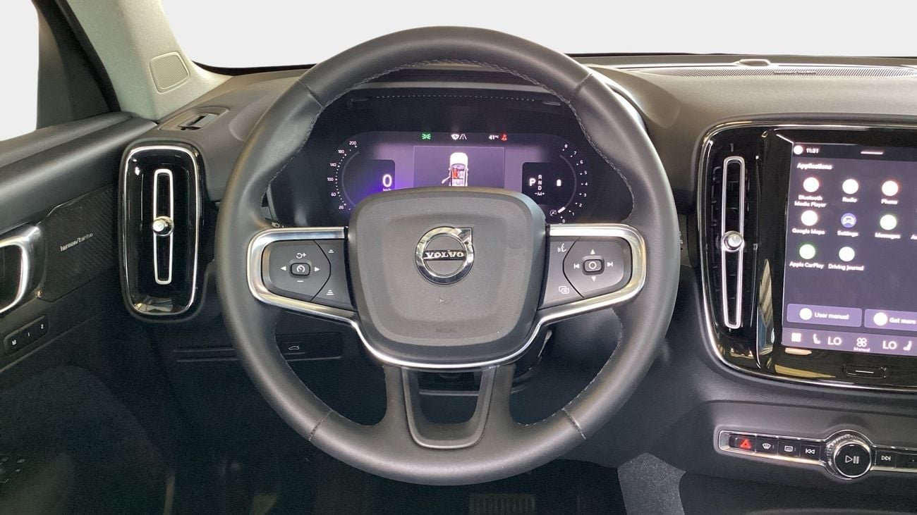 فولفو XC 40 2.0 B4 MHEV ULTIMATE DARK AUTO | شامل الضمان | 0 ﺪﻔﻋﺓ ﺃﻮﻟﻯ