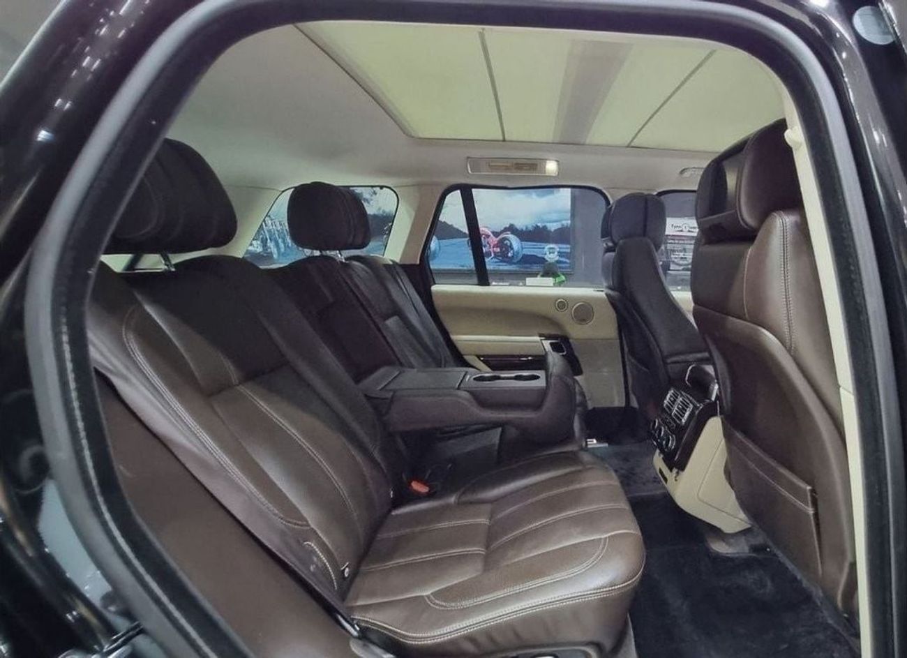 لاند روفر رينج روفر SUMMER  PROMOTION RANGE ROVER VOGUE SE SUPERCHARGED 2013 GCC IN PERFECT CONDITION FOR 69K