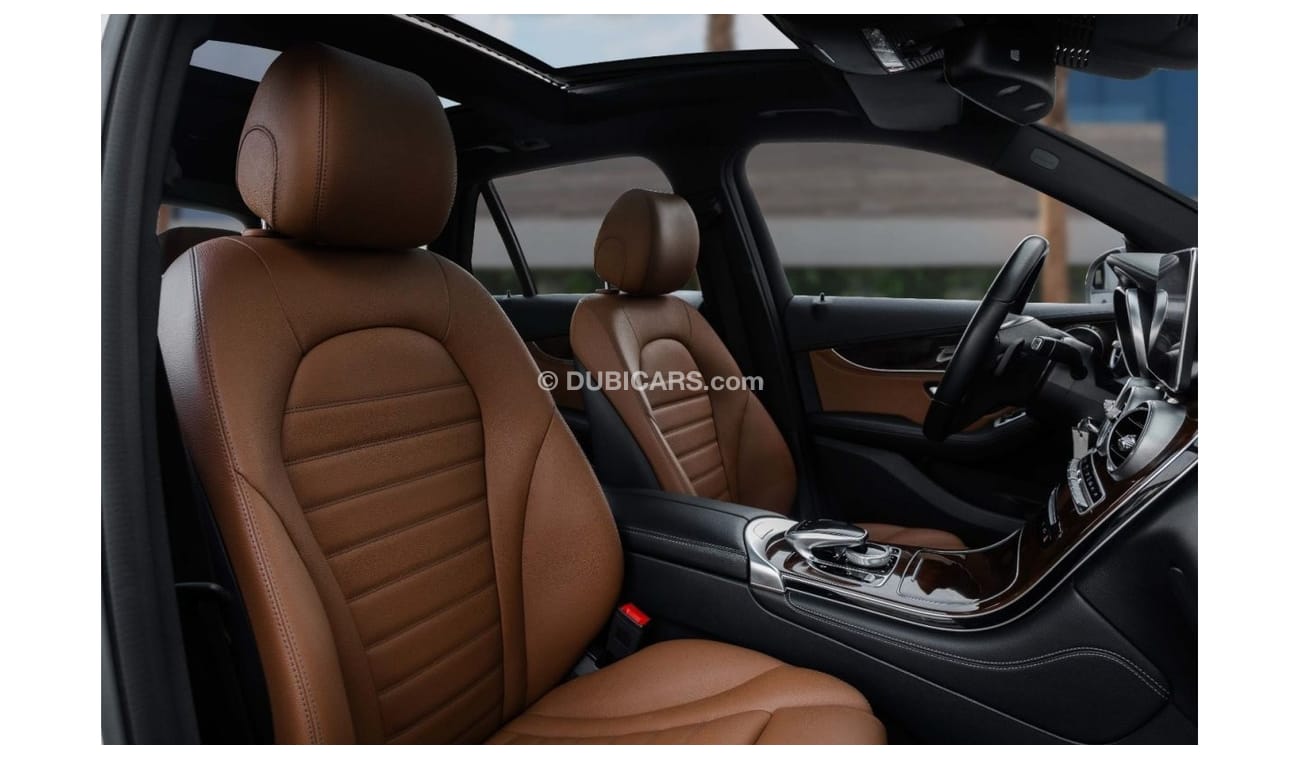 Mercedes-Benz GLC 350 Hybrid | 3,329 P.M  | 0% Downpayment | Perfect Condition!