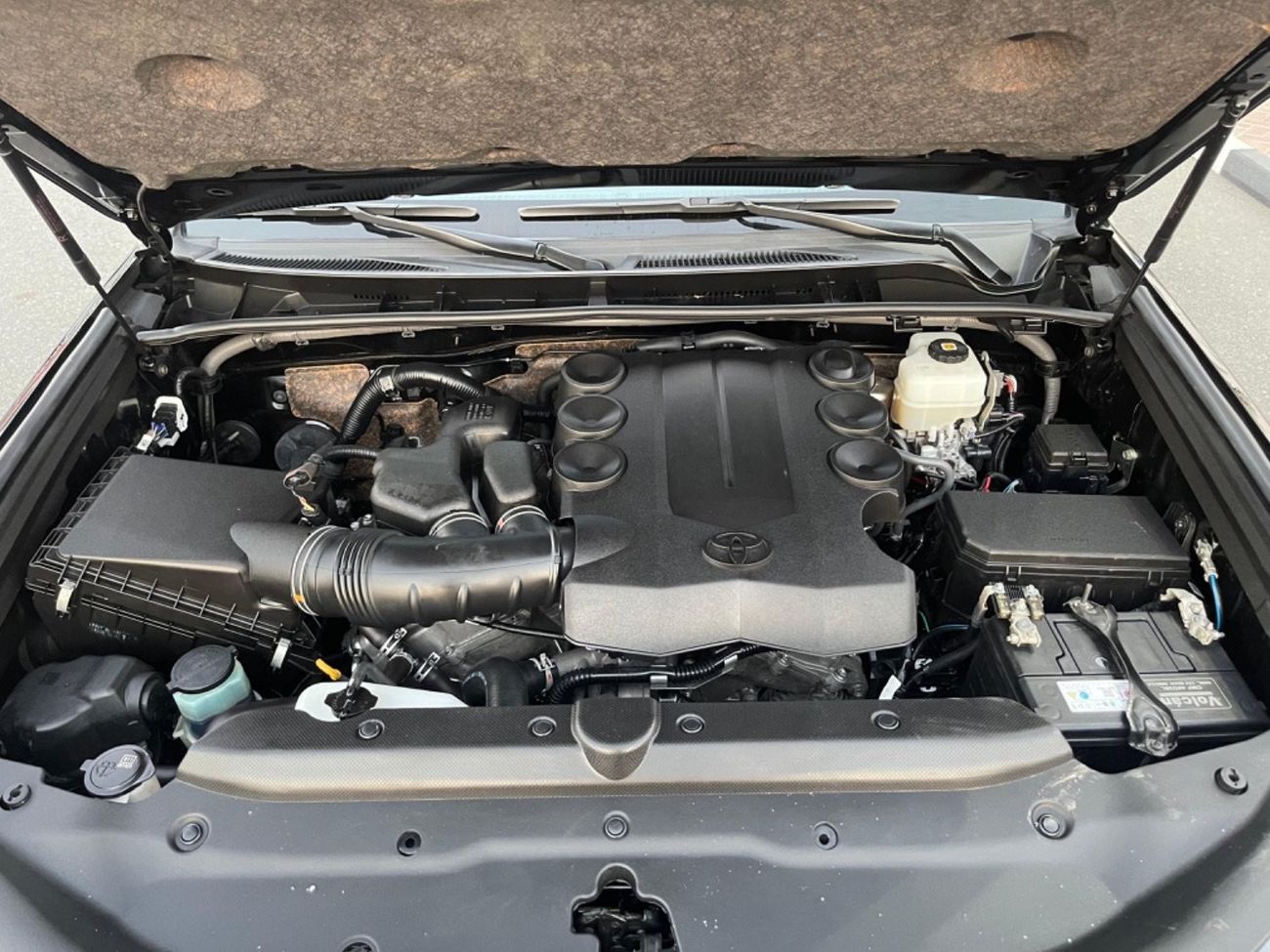 Toyota 4Runner 2021 TOYOTA 4RUNNER 7 SETTER SR5 4x4 LEATHER SEAT IMPORTED FROM USA VERY CLEAN CAR INSIDE AND OUT SI