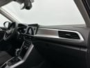 فولكس واجن T ROC T-Roc Life 1.4L | Ex- Demo | Rear View Camera | Digital Cockpit | Discover Media Navigation | Adapti