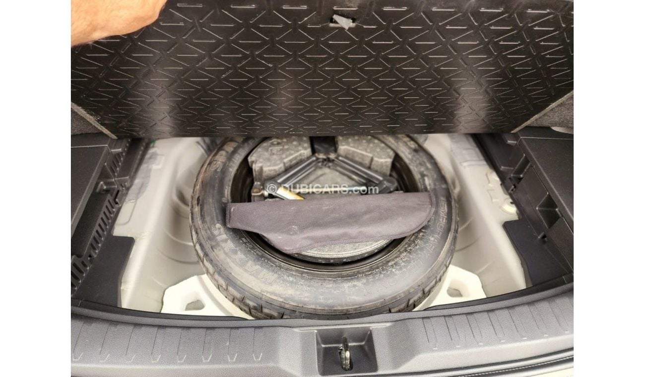 تويوتا راف ٤ LE