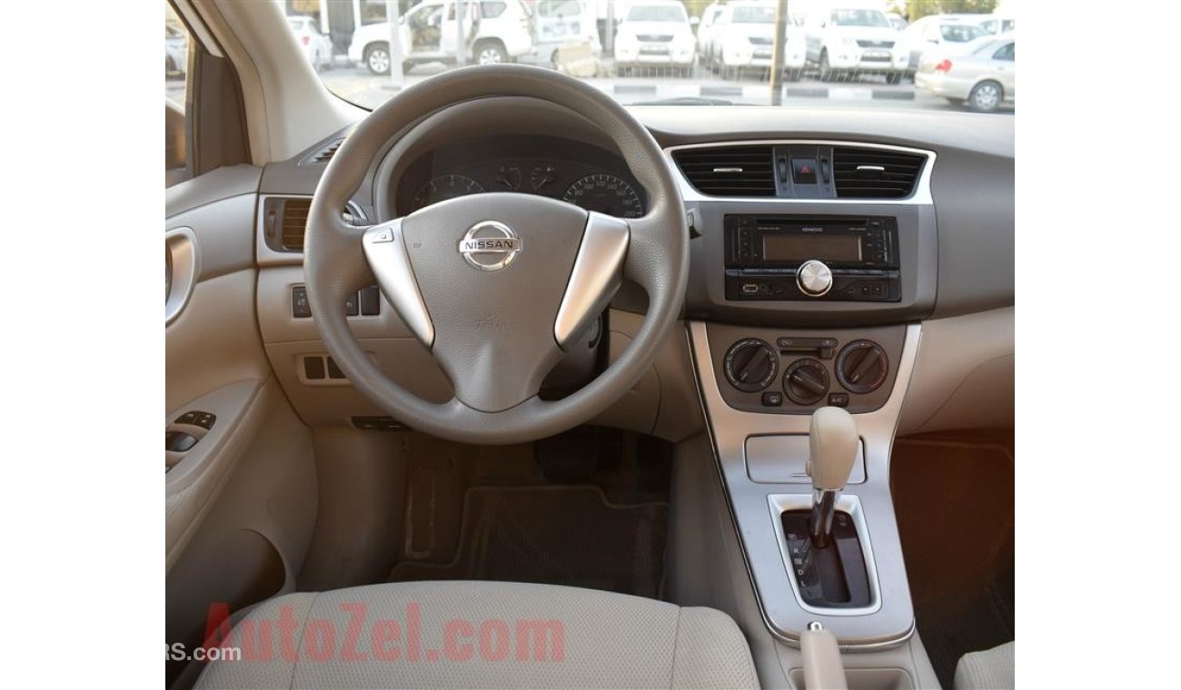 Nissan Tiida WHITE 2015 NO PIANT NO ACCIDENT KHALIGE