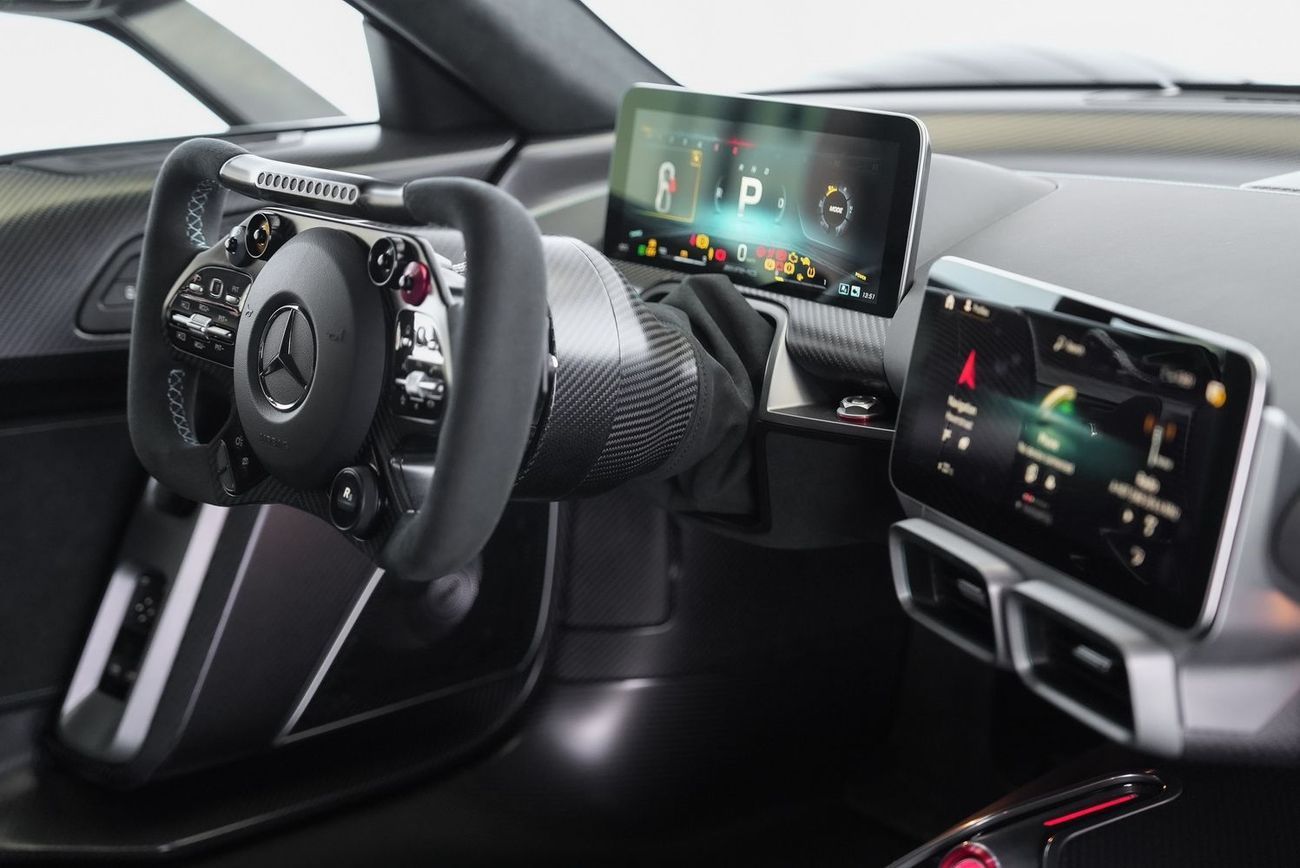 مرسيدس بنز ايه ام جي ون Mercedes Benz AMG ONE 1 of 275