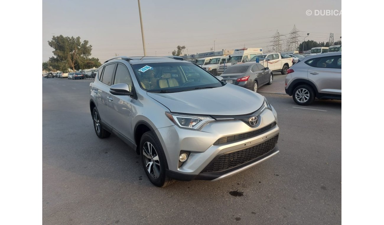 تويوتا راف ٤ TOYOTA RAV4 FULL OPTION