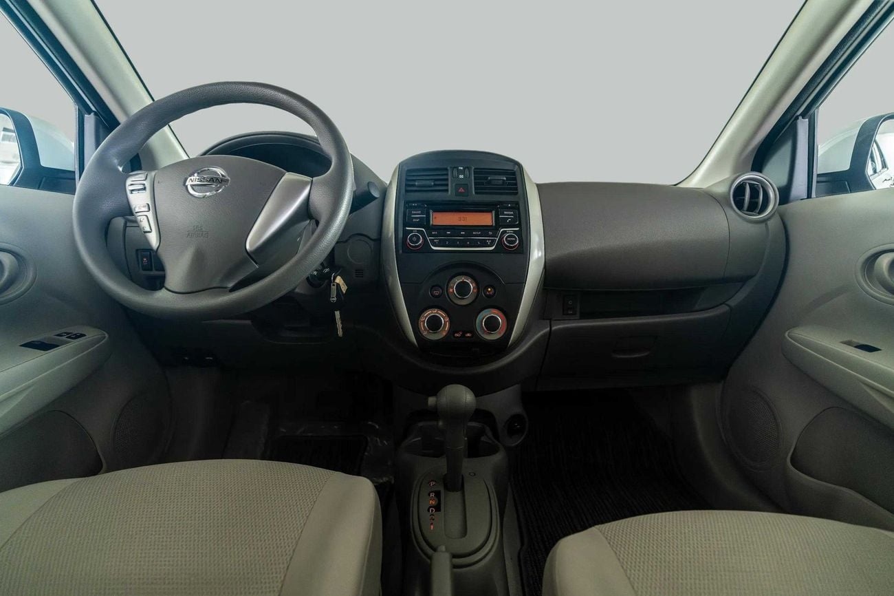 نيسان صني SV 1.5