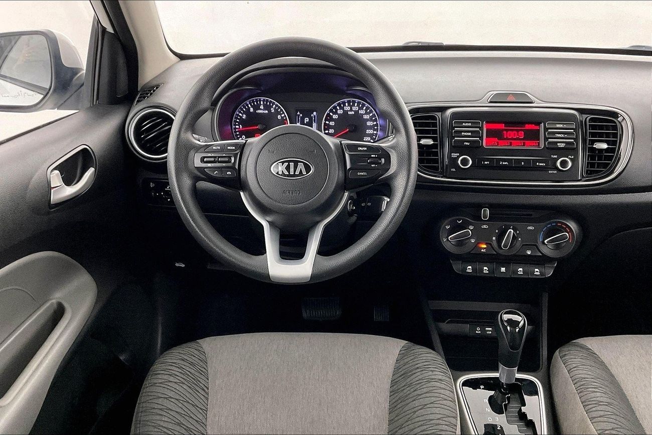 Mercedes-Benz GLE 450 Premium (AMG Line) | 1 year free warranty | 0 Down Payment