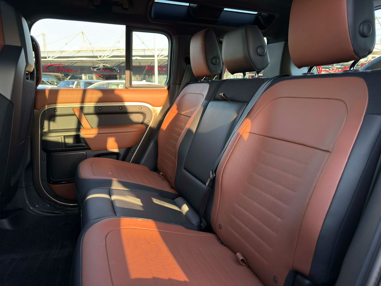 Land Rover Defender **2026**BRAND NEW GCC SPEC UNDER WARRANTY AND SERVICE