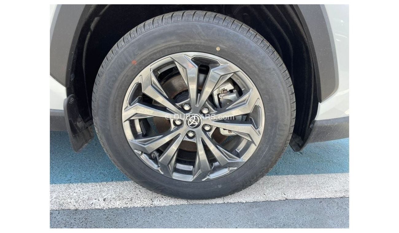 Toyota RAV4 Toyota Rav4 2.5L AWD 105000AED