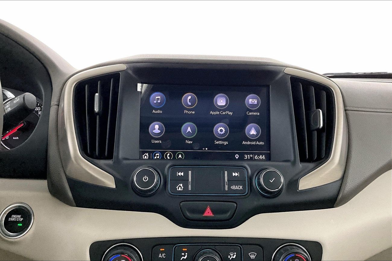 Volkswagen Golf SE | 1 year free warranty | 0 Down Payment