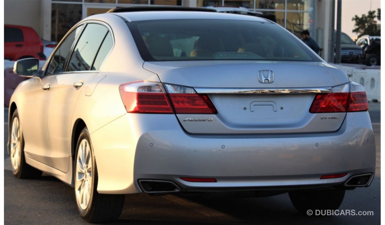 Honda Accord Honda Accord 2016 GCC in excellent condition, without paint, without accidents