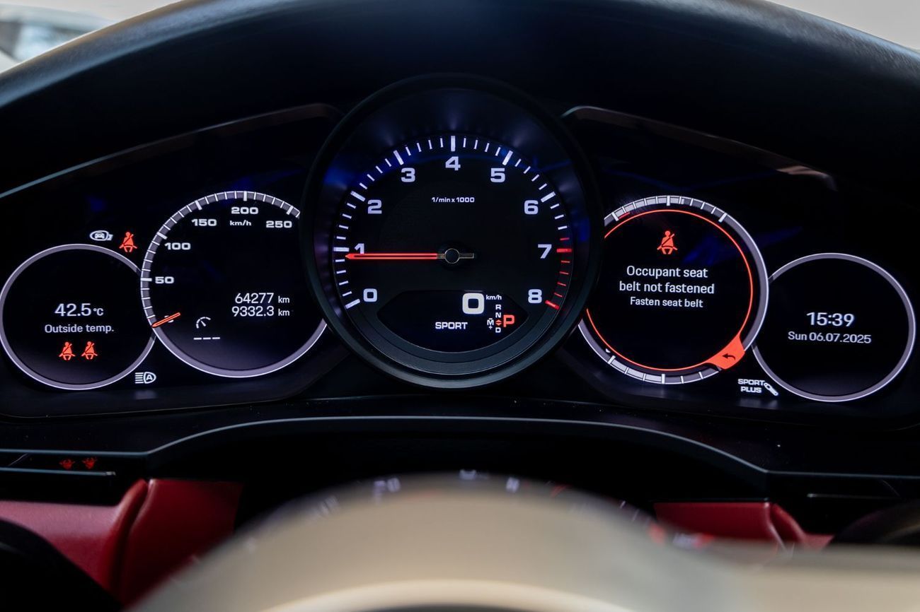 Porsche Cayenne Base Coupe