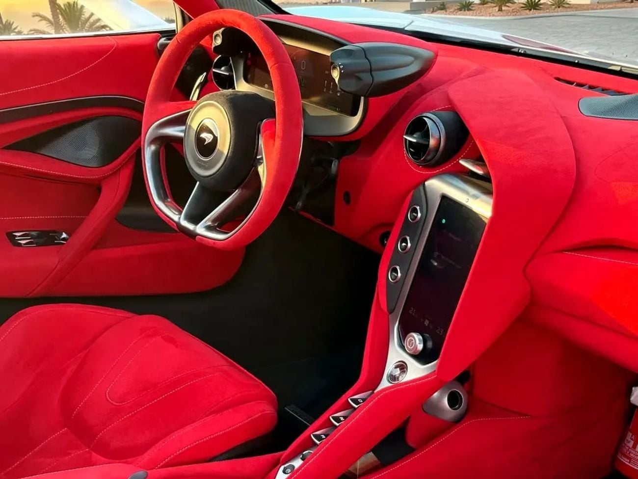 McLaren 750S !! EID SALE !! 1 YEAR FREE WARRANTY !!  AED 27,999 P.M | 0% DOWN PAYMENT | MCLAREN 750S SPIDER MSO |