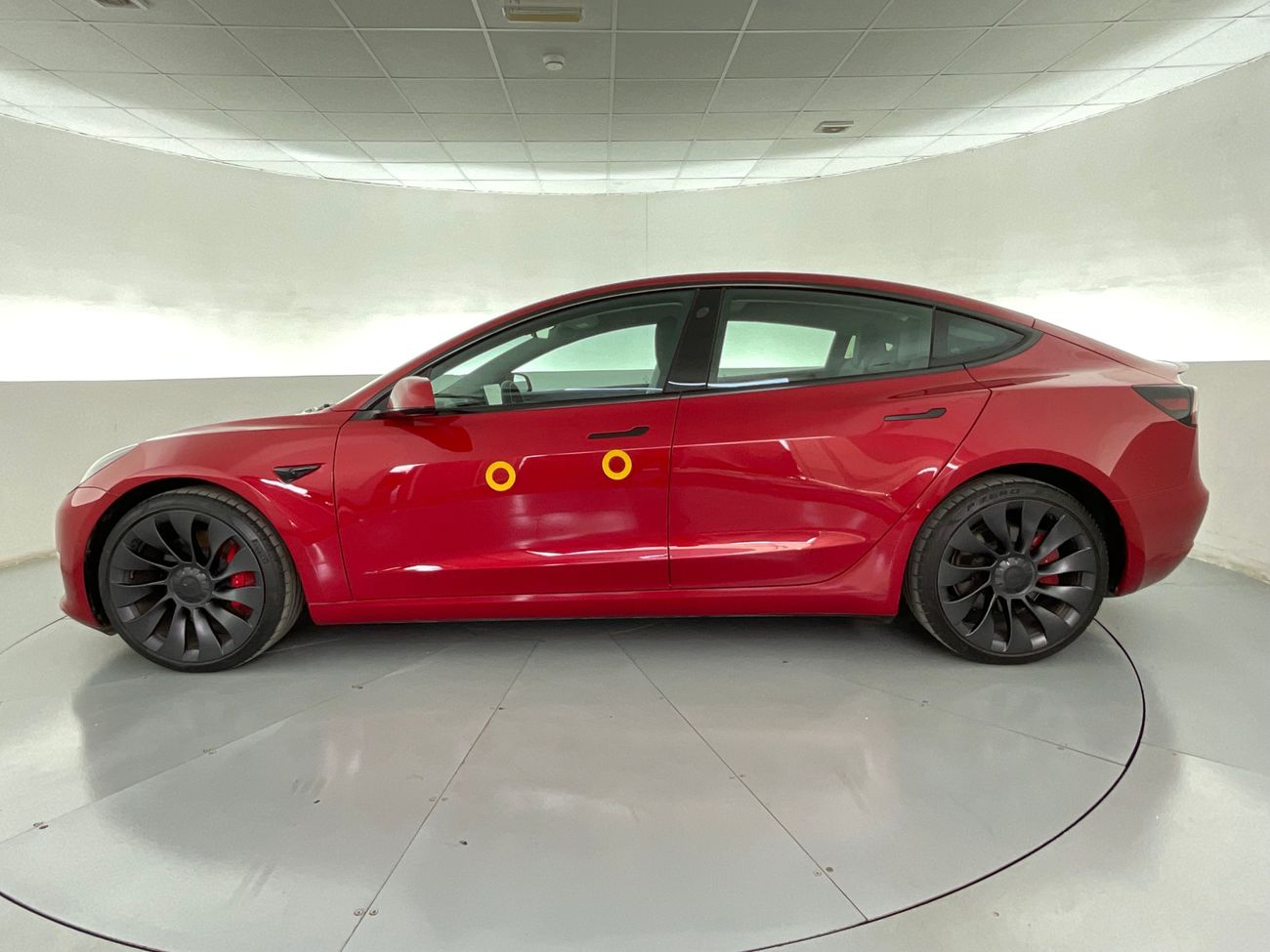 بورش تايكان 4S | عرض العيد الحصري | خالية من أضرار الفيضانات