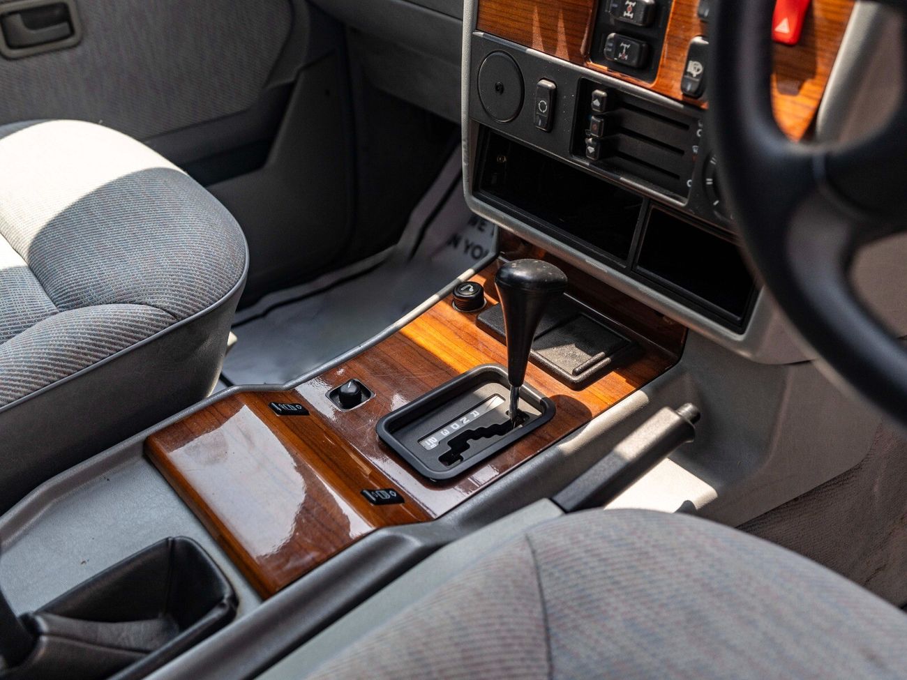 Mercedes-Benz G 300 G300