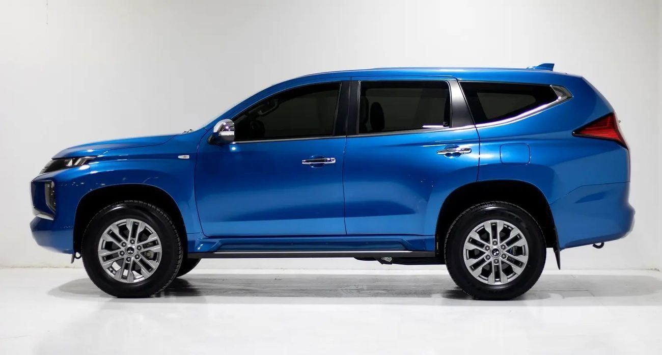 Mitsubishi Montero Sport Montero GLX Med Line| GCC Specs | Med Line | Excellent Condition