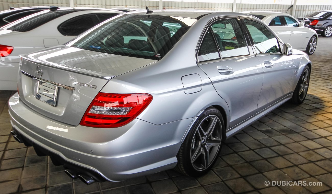 Mercedes-Benz C 63 AMG