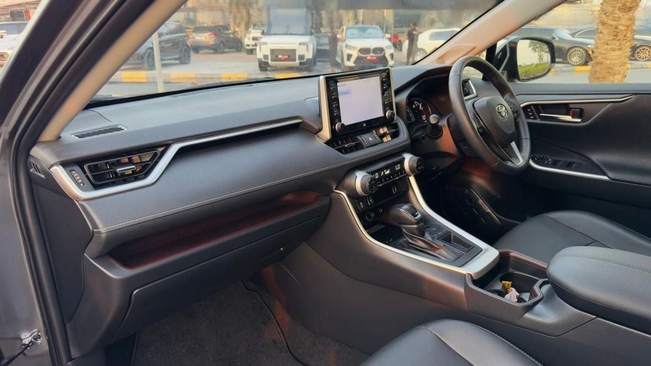 Toyota RAV4 2021 AT 2.0L PETROL | 360 VIEW CAMERA | LEATHER ELECTRIC SEATS - 3 MODES OF DRIVE | PREMIUM FEATURES