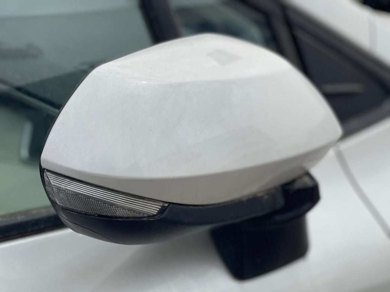 تويوتا كورولا XLI 2.0L STD FWD