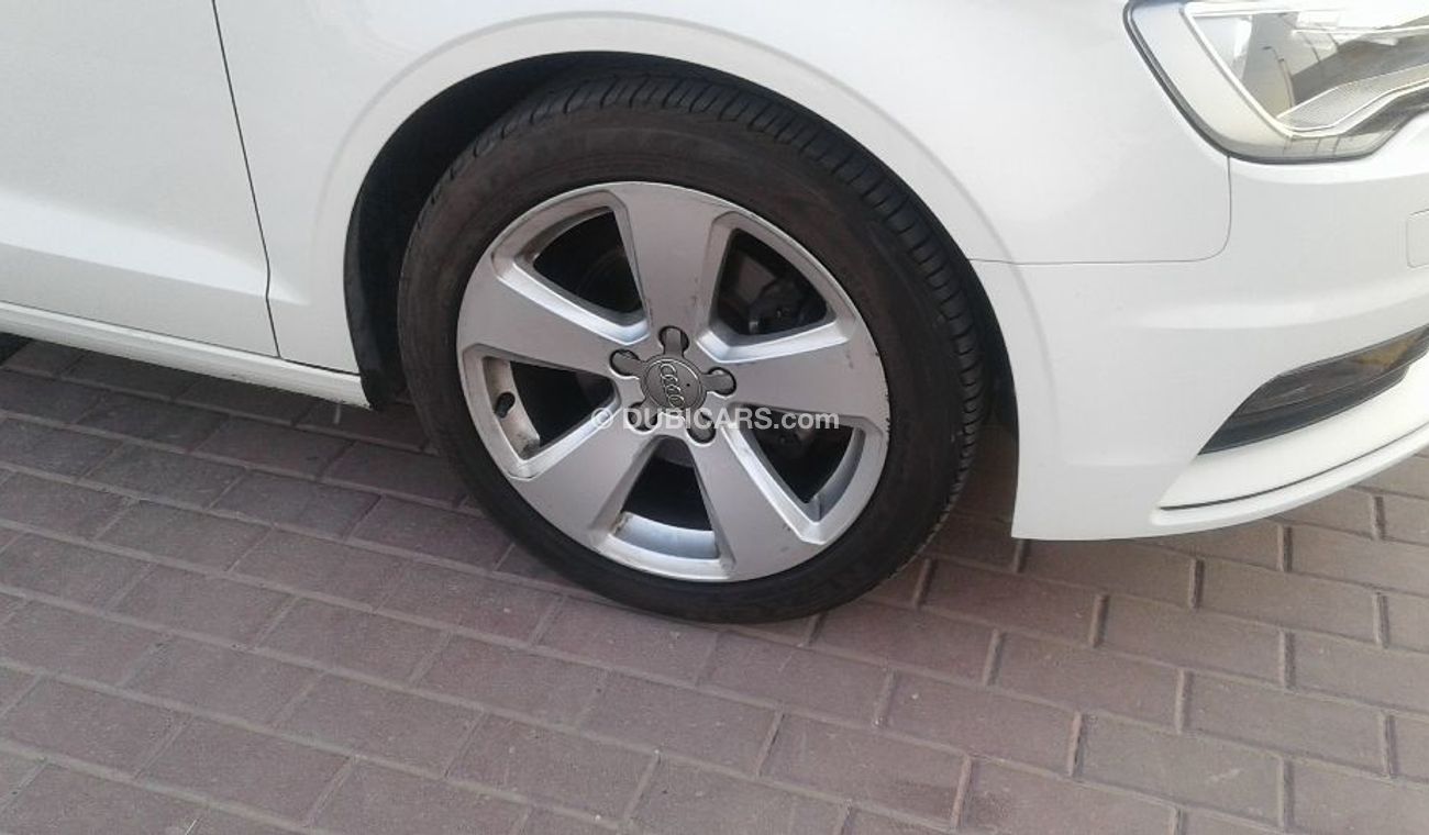 أودي A3 2015