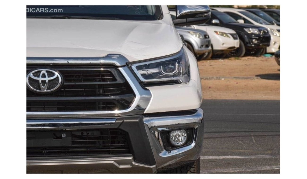 Toyota Hilux 2024 TOYOTA HILUX 2.7L  AUTOMATIC 4X4 UAE PASS