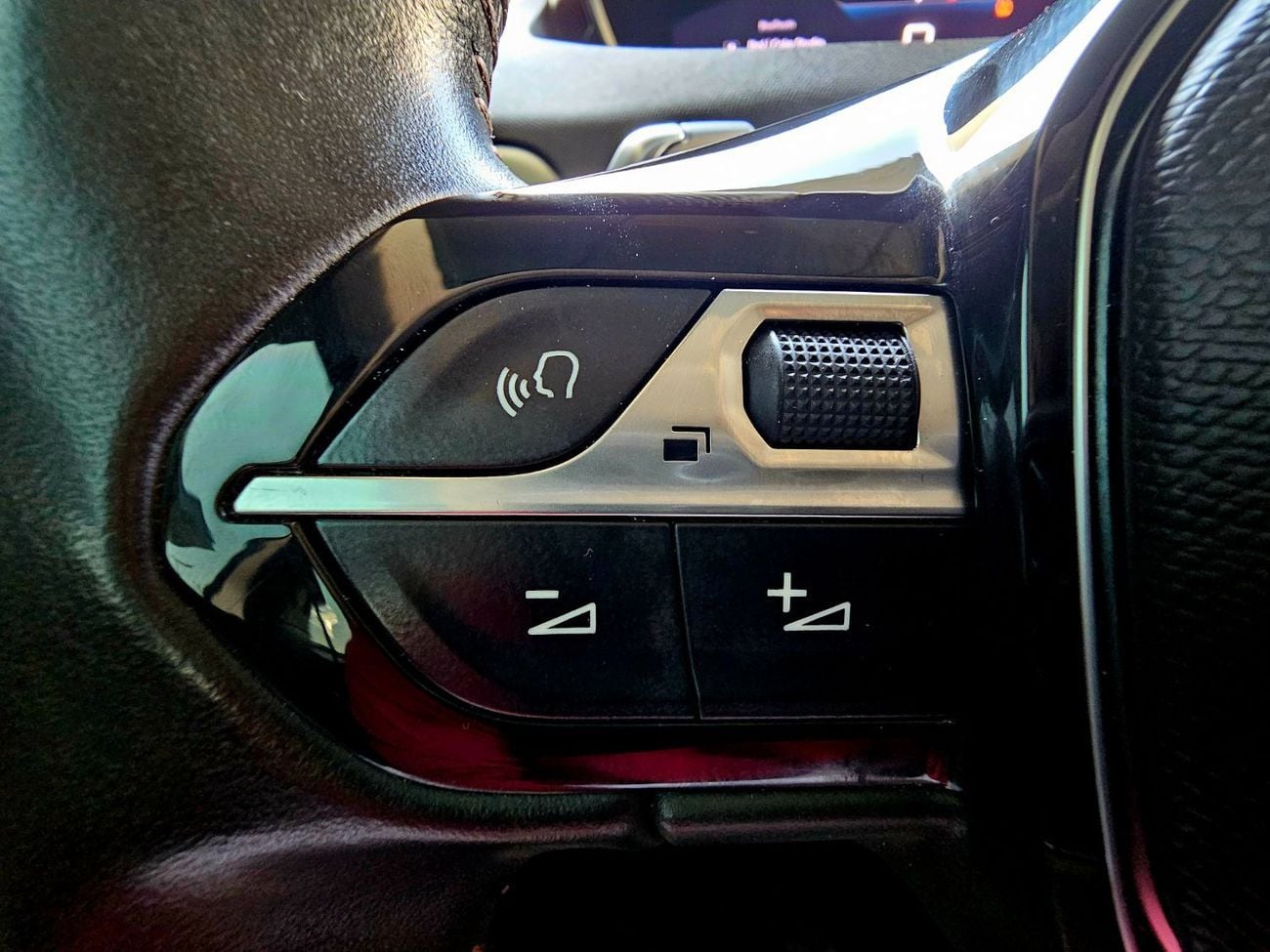 بيجو 3008 / 1.6 V4/ ORIGINAL PAINT/ SINGLE OWNER/ LOW KMS