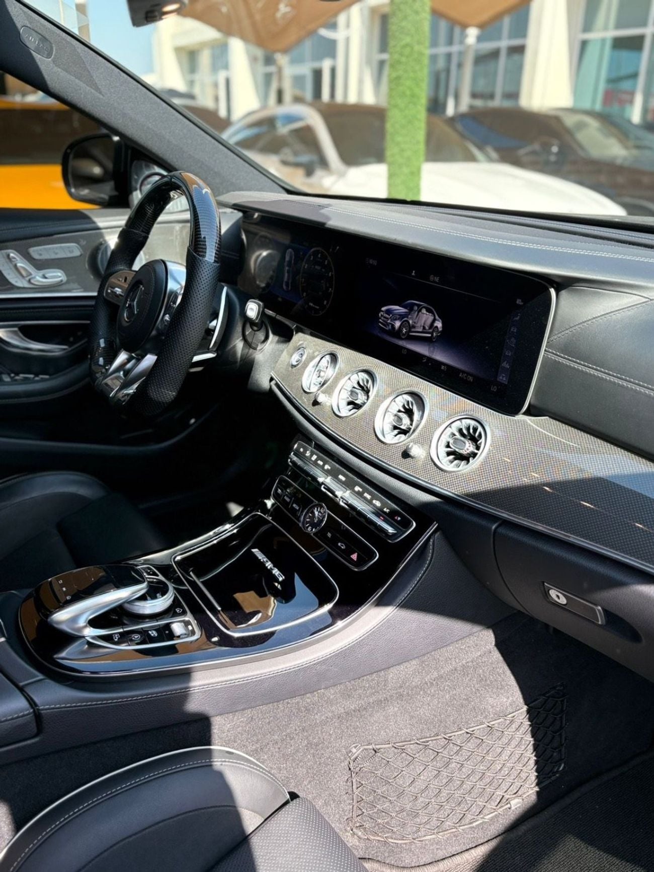 مرسيدس بنز E 63S 4MATIC+ 4.0L