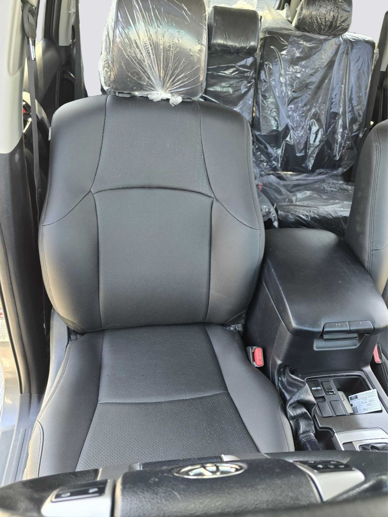 تويوتا برادو 4x4 Diesel Right Hand Drive (Export Only )