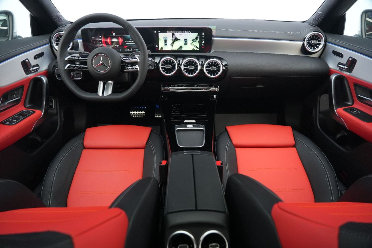 Mercedes-Benz CLA 200