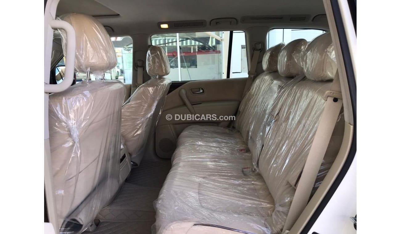 نيسان باترول نيسان باترول 2012 رقم 2 فتحه سقف دبه كهرباء