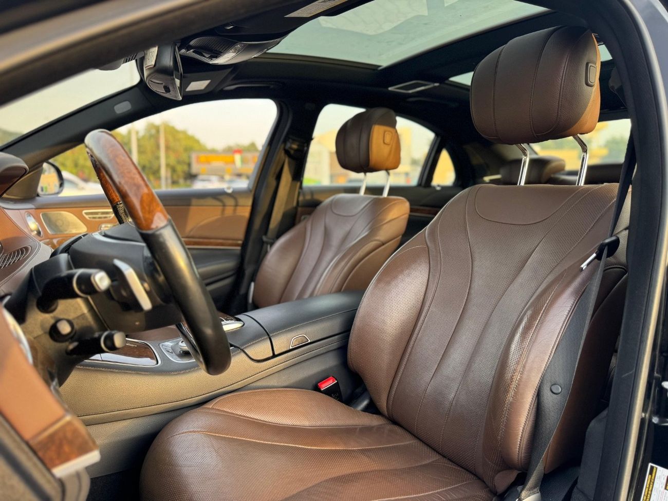 مرسيدس بنز S 550 MERCEDES S550 MODEL 2017 USA SPACE FULL OPTION