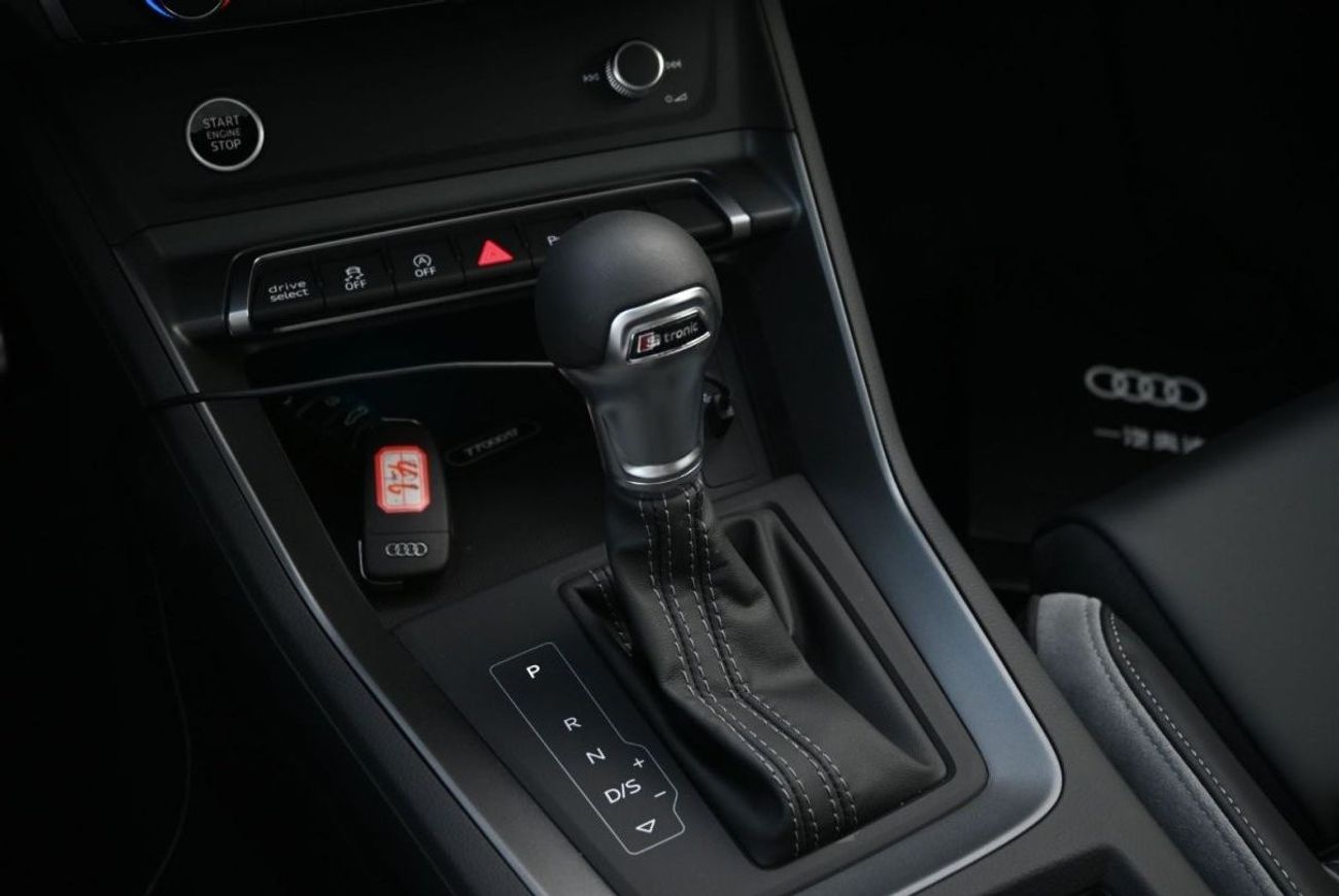 Audi Q3 Audi Q3 40 TFSI Sportback 2.0L Turbo, 7DCT