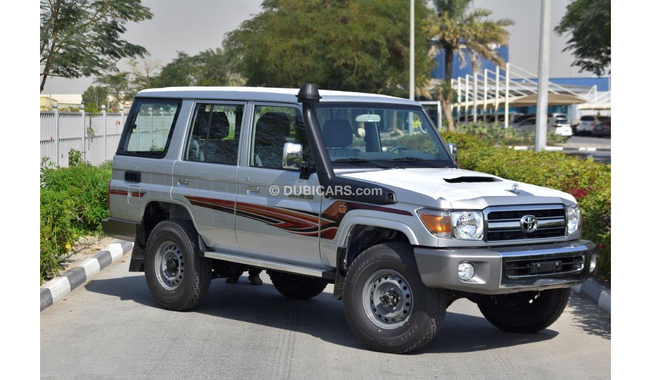 Toyota Land Cruiser HARDTOP LC76 LX V8 4.5L Turbo Diesel Manual
