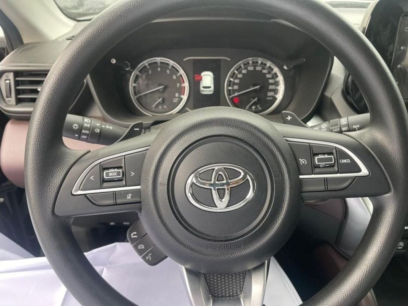 Toyota Urban Cruiser 2026 Toyota Urban 1.5L AT Petrol Zero KM Without Sunroof