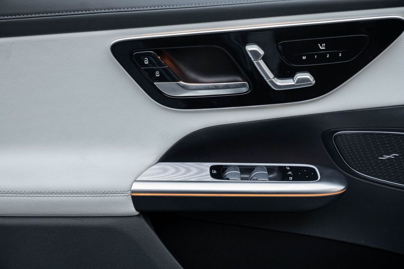 Mercedes-Benz GLC 200 200 AMG | 4,798 P.M  | 0% Downpayment | Agency Warranty!