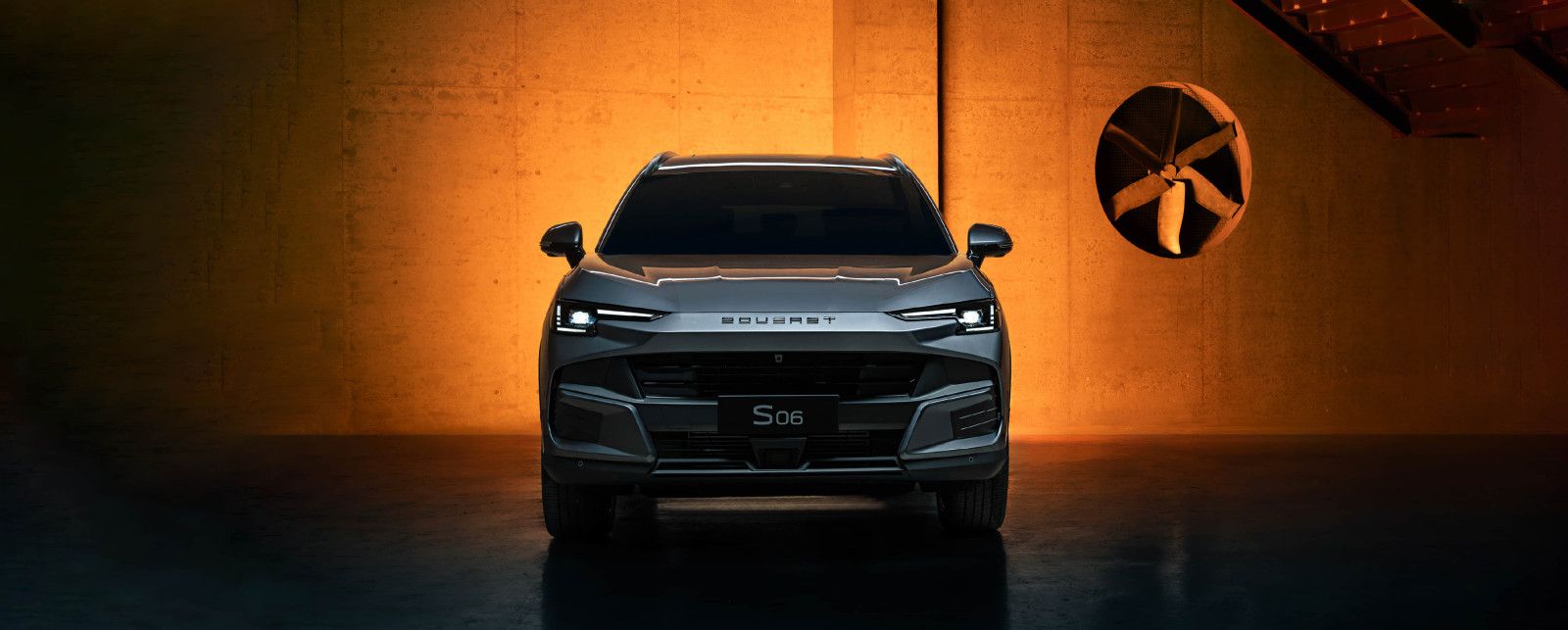 Soueast S06 exterior - Front Profile