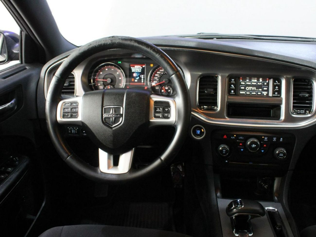 دودج تشارجر SXT | GCC specs