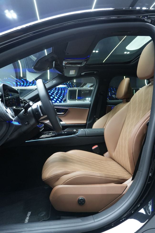 Mercedes-Benz E-Class AMG, миниатюра 17