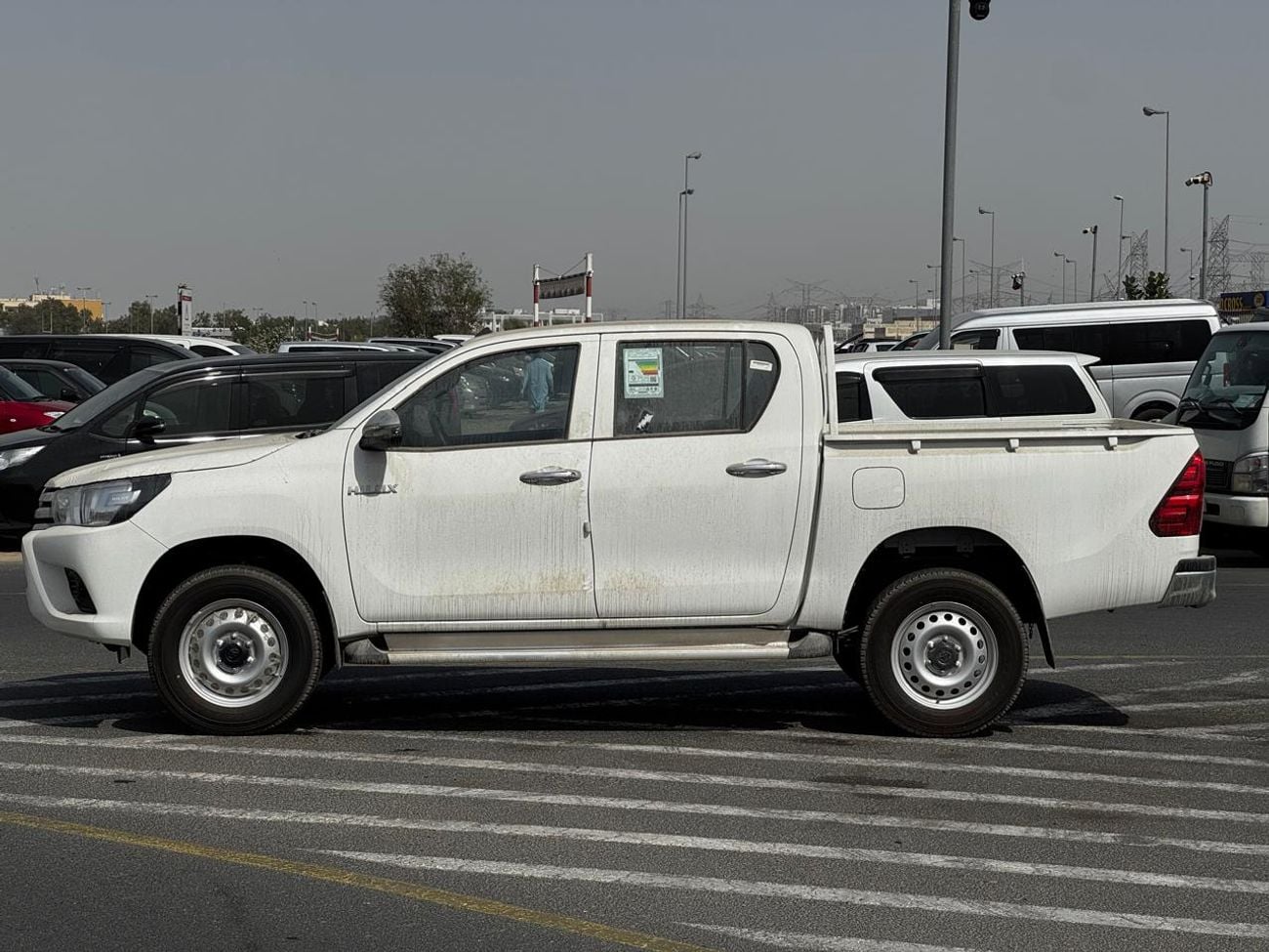 تويوتا هيلوكس 2026 TOYOTA HILUX 2.7L PETROL AUTOMATIC GCC SPEC