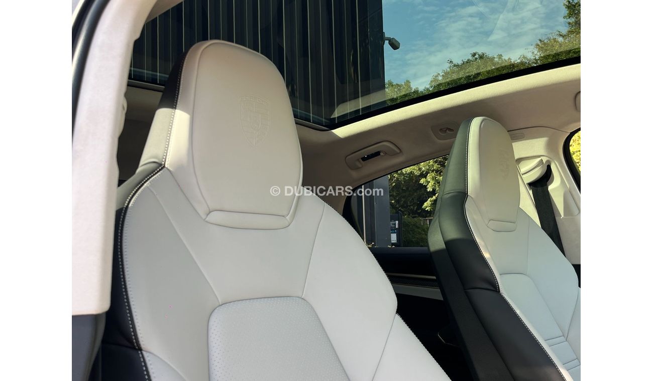 Porsche Cayenne Porsche Cayenne NEW SHAPE e-hybrid