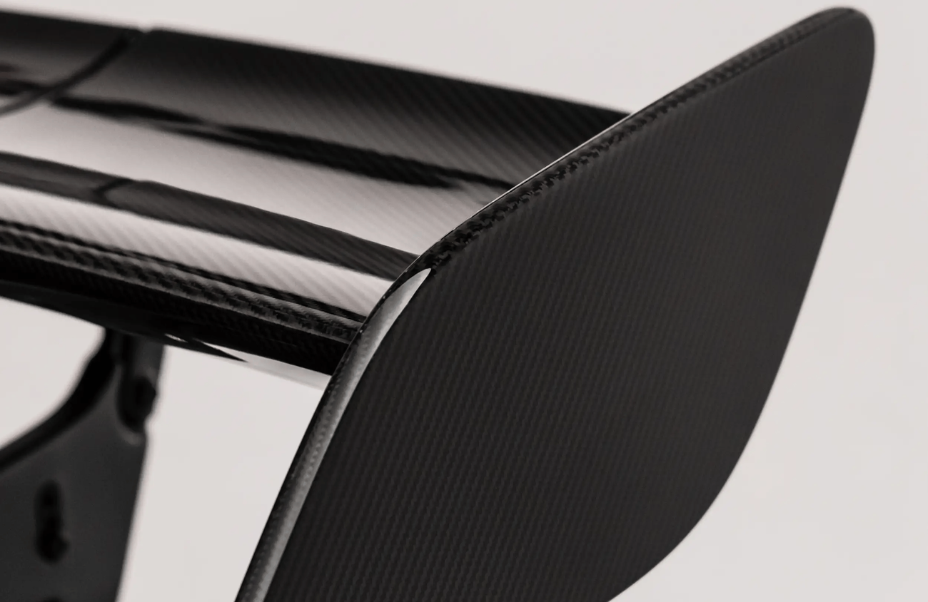 Mercedes-Benz AMG GT All-new 4.0L V8 biturbo engine