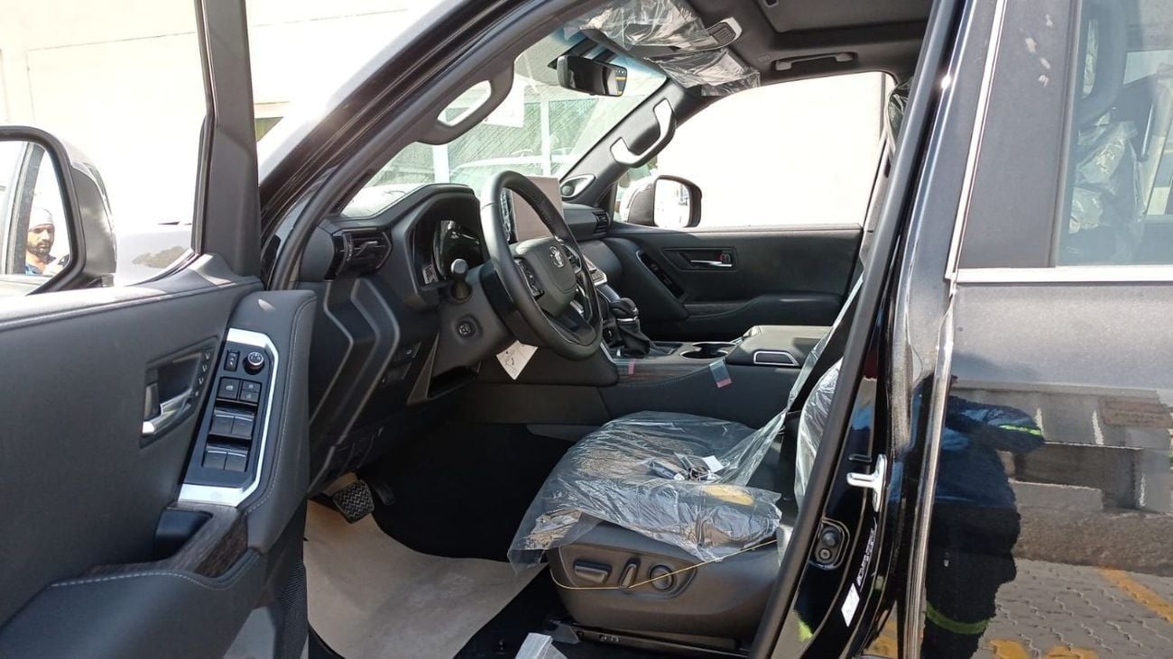 Toyota Land Cruiser VXR 3.5L