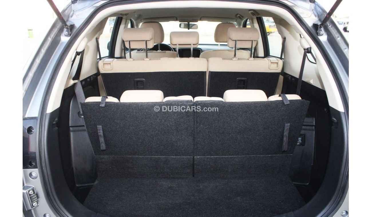 Mitsubishi Outlander GLX High Mitsubishi Outlander 2020 in excellent condition, without accidents