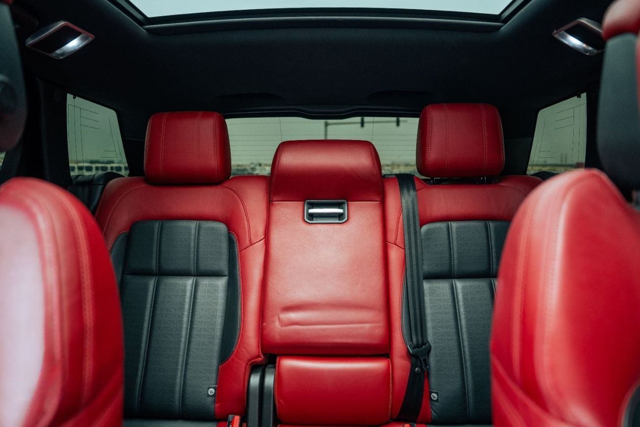 Land Rover Range Rover Sport AUTOBIOGRAPHY DYNAMIC 5.0L V8 Supercharged – Luxury Performance SUV | Book Now!