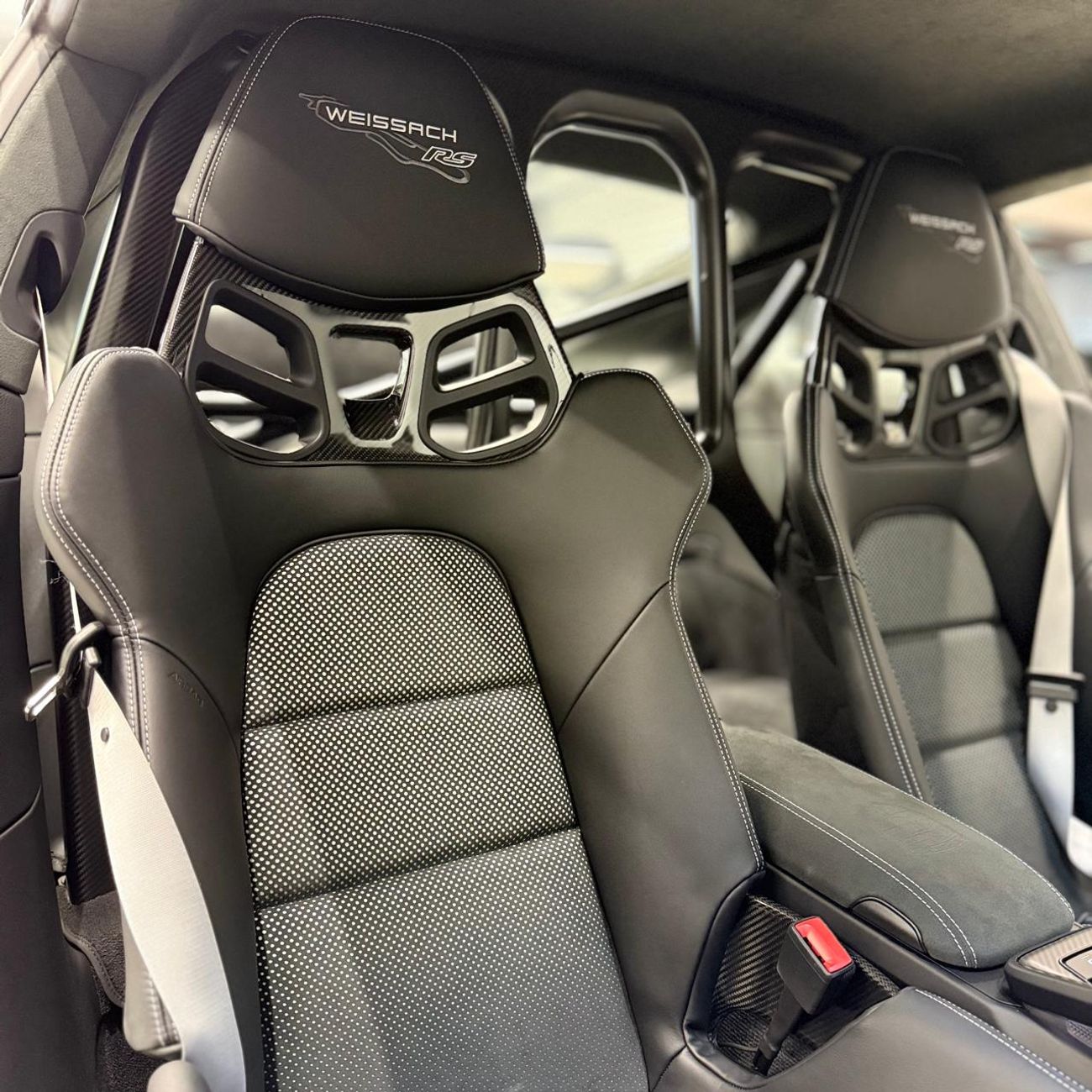 Porsche 911 GT3 4.0L GT3 RS Weissach 4.0L